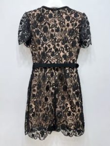 Robe Dentelle Guipure & Boutons Bijoux