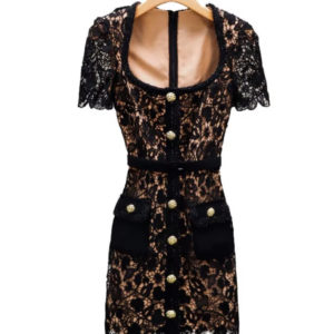 Robe Dentelle Guipure & Boutons Bijoux